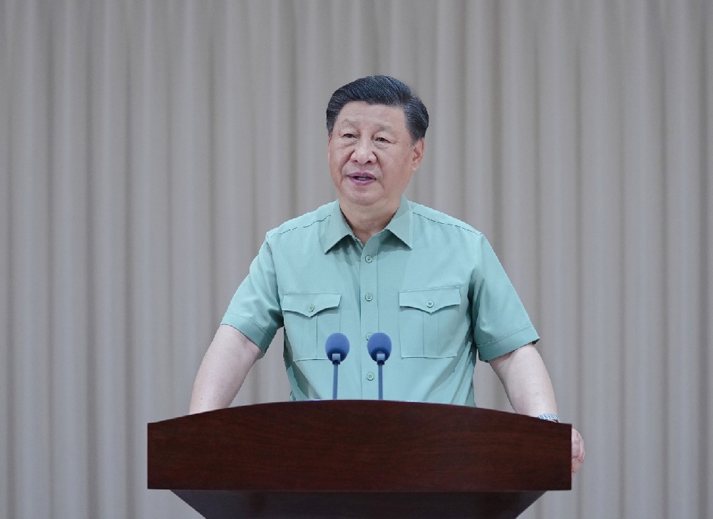 習(xí)近平在視察東部戰(zhàn)區(qū)機關(guān)時強調(diào) 錨定建軍一百年奮斗目標 努力開創(chuàng)戰(zhàn)區(qū)建設(shè)和備戰(zhàn)打仗工作新局面